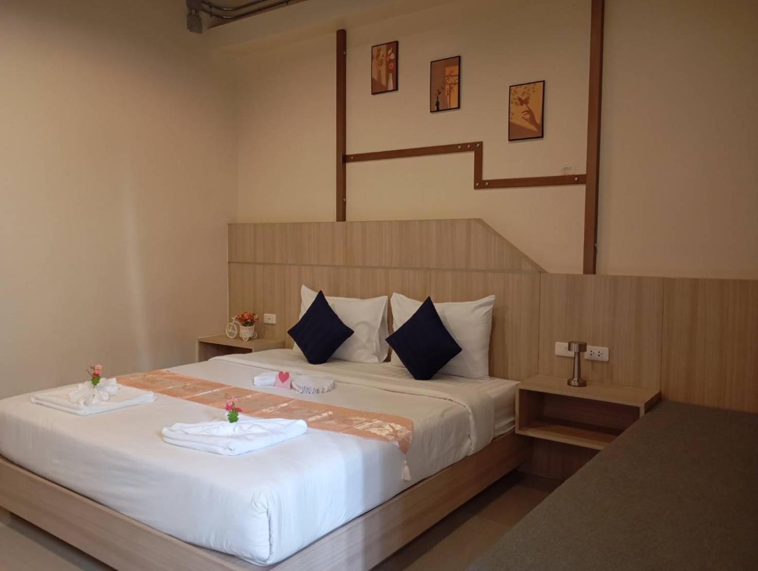The Way Patong Hotel Extérieur photo