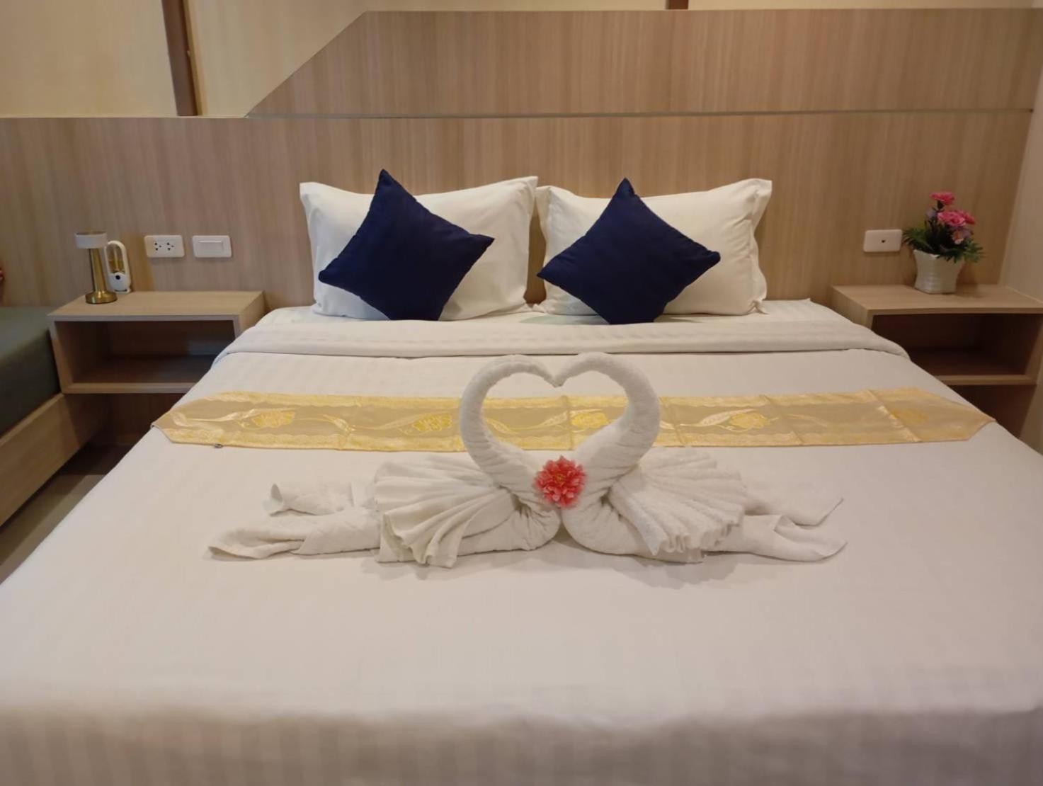 The Way Patong Hotel Extérieur photo